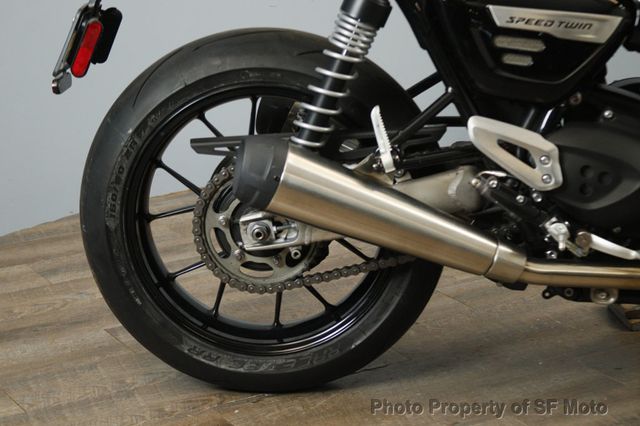 2022 Triumph Speed Twin One Owner, 4 Mi - 22982487 - 16