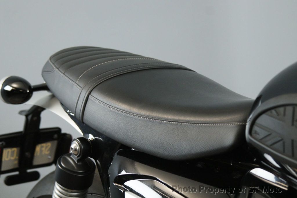 2022 Triumph Speed Twin One Owner, 4 Mi - 22982487 - 38