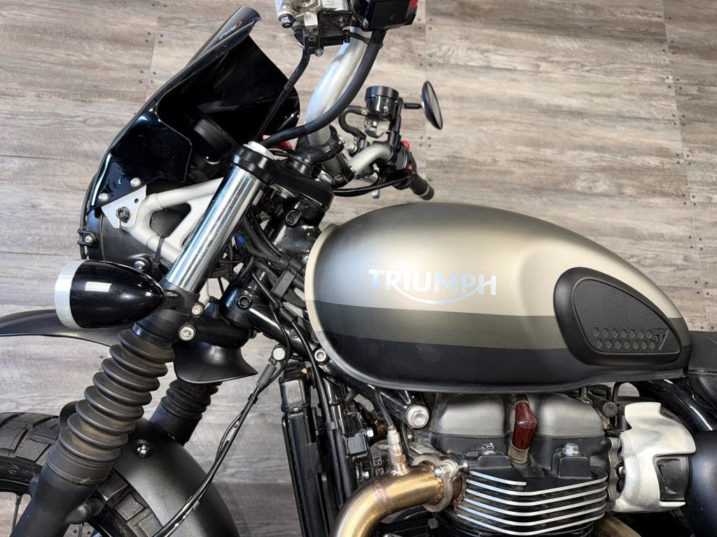 2022 Triumph Street Scrambler Sandstorm SUPER CLEAN! - 22919779 - 13