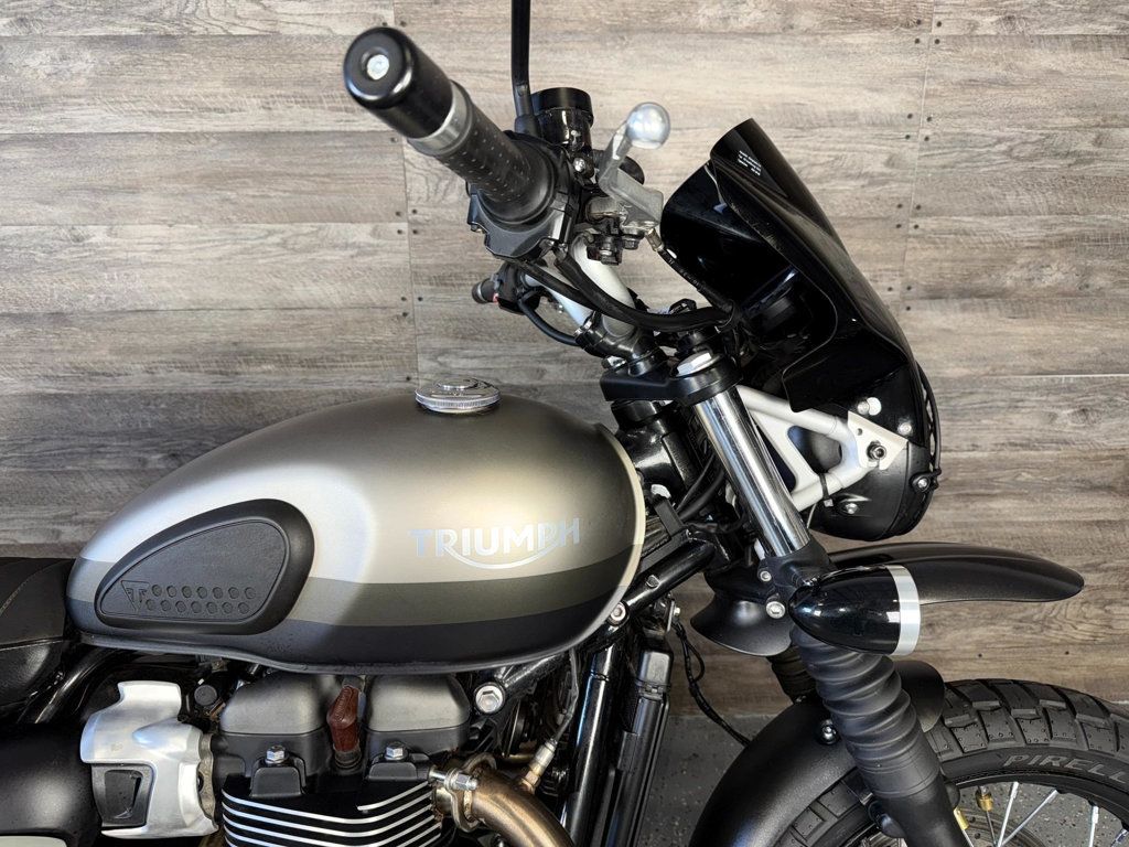 2022 Triumph Street Scrambler Sandstorm SUPER CLEAN! - 22919779 - 3