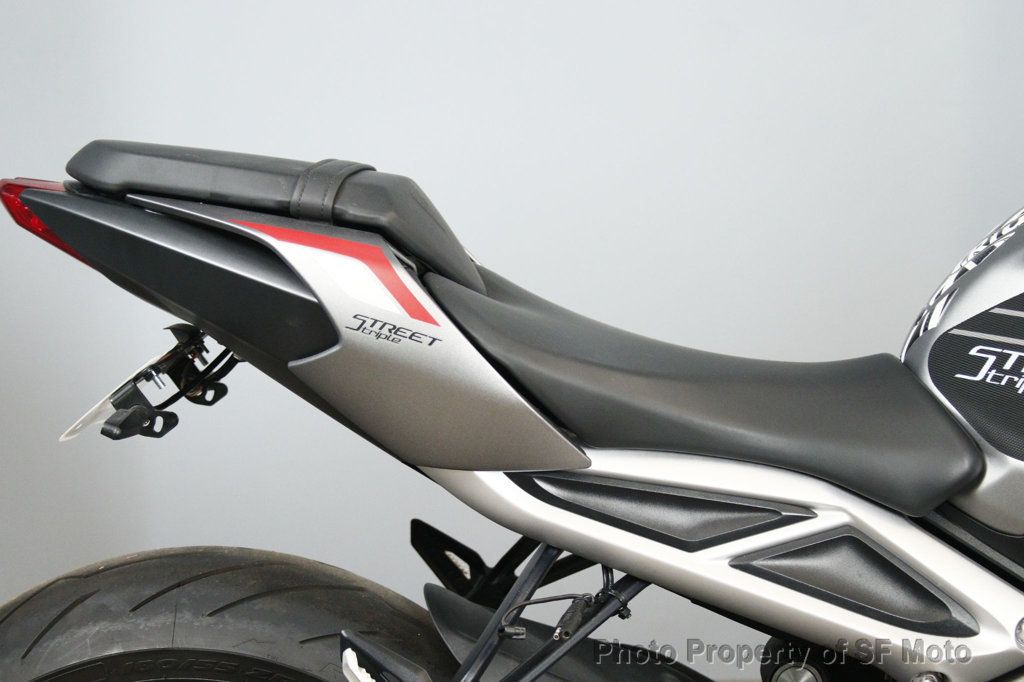 2022 Triumph Street Triple R STD/Low Includes Warranty - 23054417 - 38