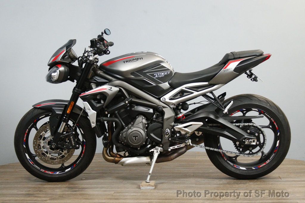 2022 Triumph Street Triple R STD/Low Includes Warranty - 23054417 - 3