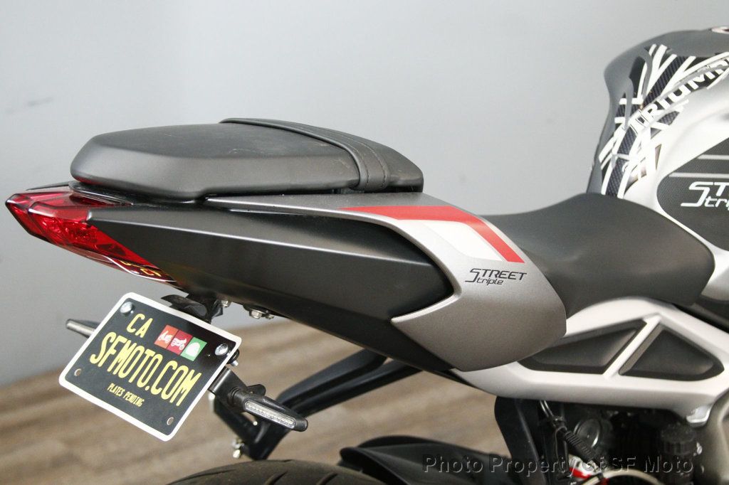 2022 Triumph Street Triple R STD/Low Includes Warranty - 23054417 - 40