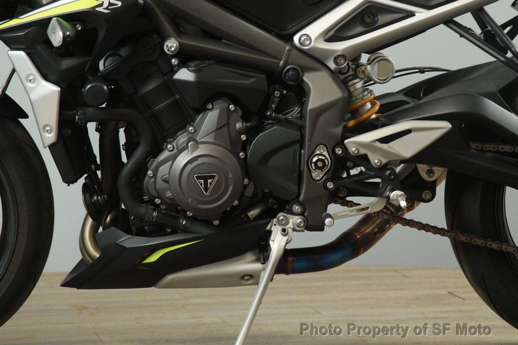 2022 Triumph Street Triple RS 1 Owner, 318 Miles - 23006927 - 15