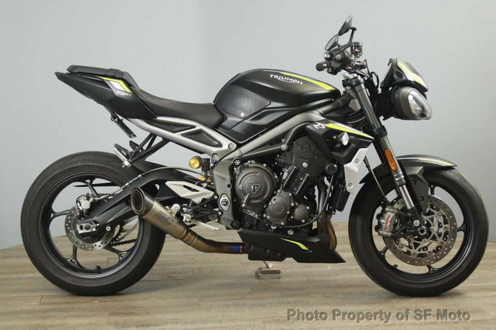 2022 Triumph Street Triple RS 1 Owner, 318 Miles - 23006927 - 2