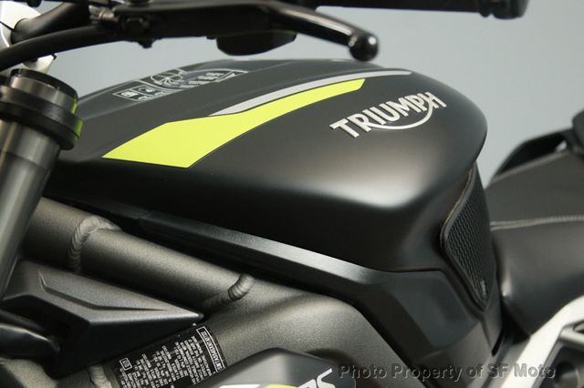 2022 Triumph Street Triple RS 1 Owner, 318 Miles - 23006927 - 33