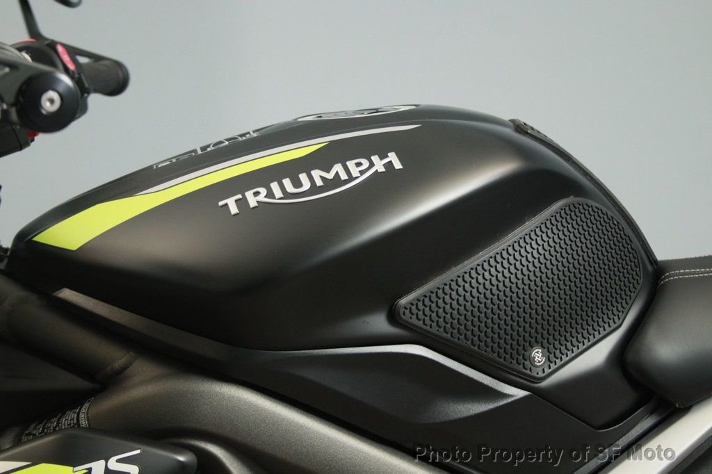 2022 Triumph Street Triple RS 1 Owner, 318 Miles - 23006927 - 35