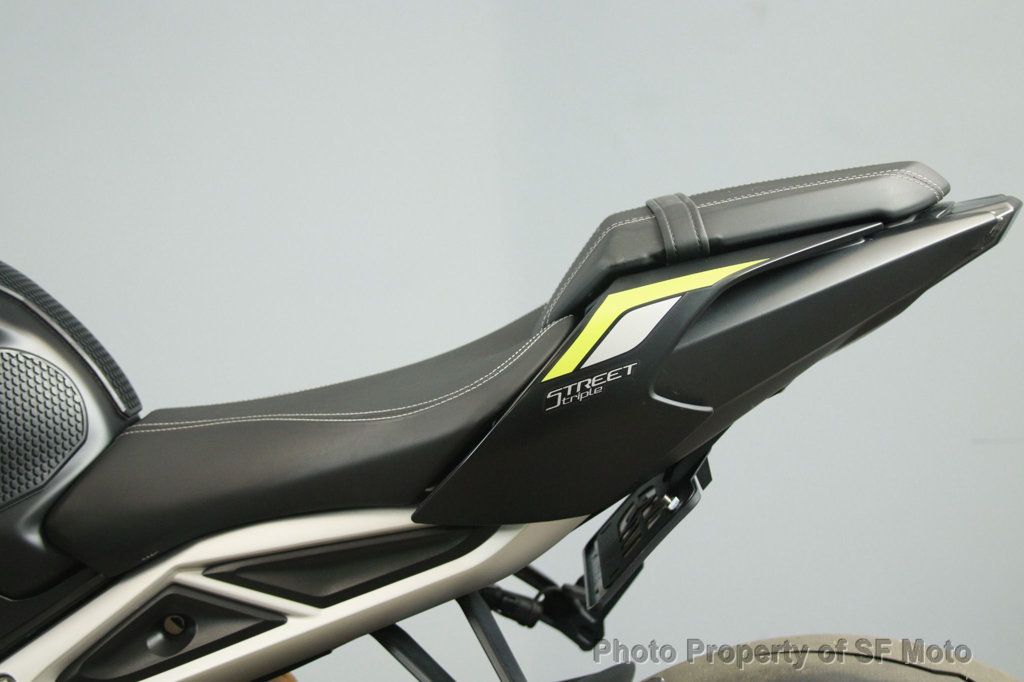 2022 Triumph Street Triple RS 1 Owner, 318 Miles - 23006927 - 41