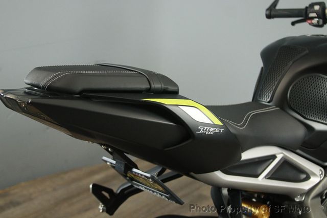 2022 Triumph Street Triple RS 1 Owner, 318 Miles - 23006927 - 42