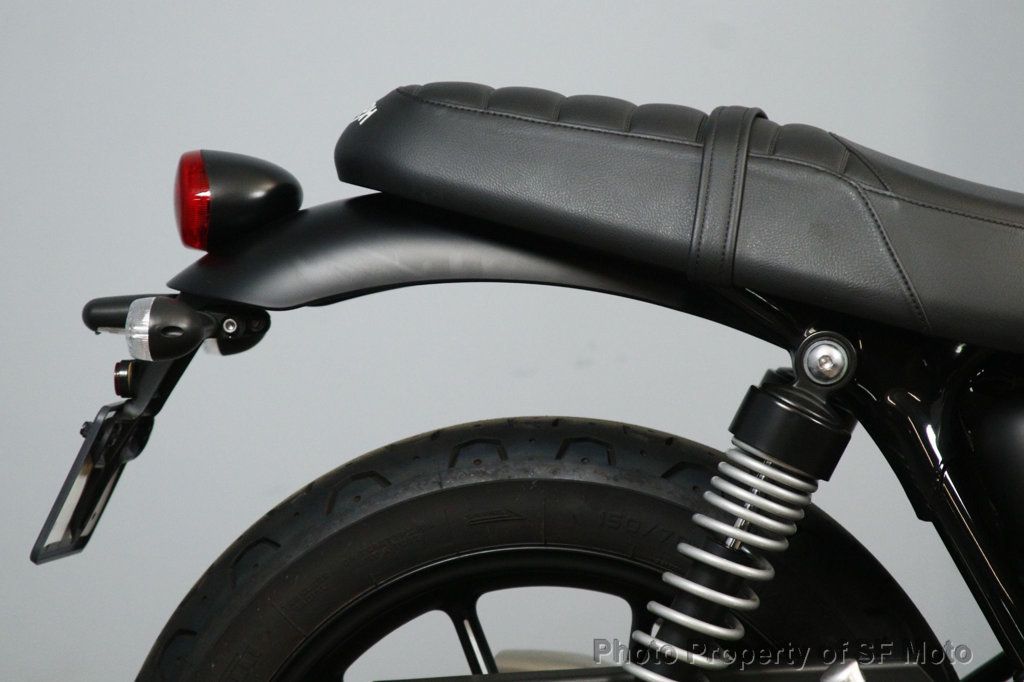 2022 Triumph Street Twin One Owner, 2487Miles - 23032257 - 10