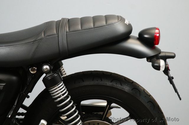 2022 Triumph Street Twin One Owner, 2487Miles - 23032257 - 11