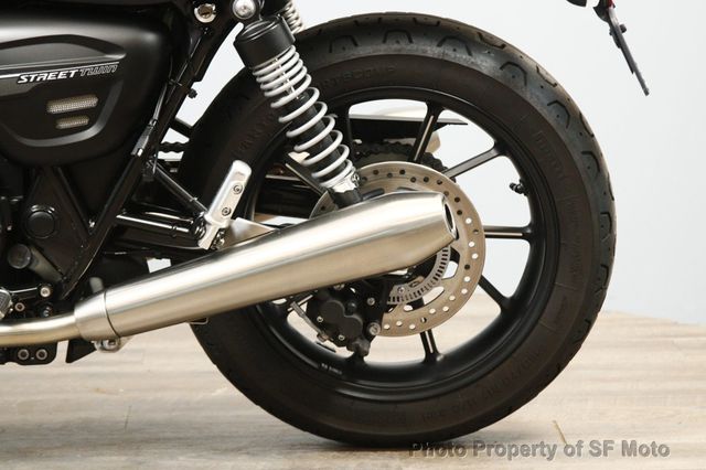 2022 Triumph Street Twin One Owner, 2487Miles - 23032257 - 17