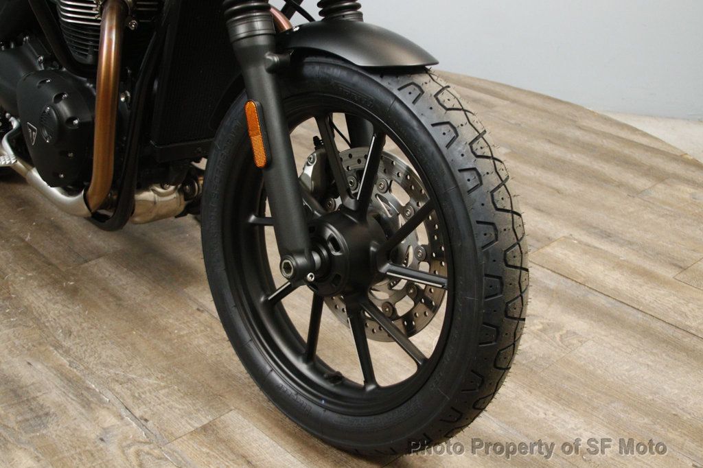 2022 Triumph Street Twin One Owner, 2487Miles - 23032257 - 19