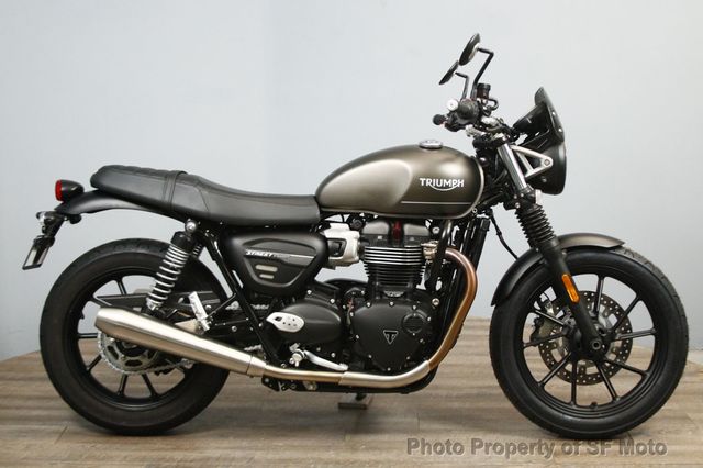2022 Triumph Street Twin One Owner, 2487Miles - 23032257 - 2