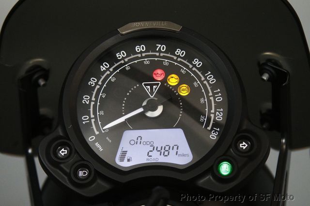 2022 Triumph Street Twin One Owner, 2487Miles - 23032257 - 29
