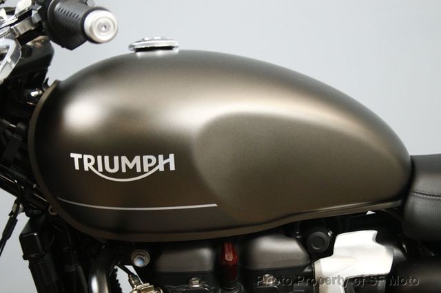 2022 Triumph Street Twin One Owner, 2487Miles - 23032257 - 37