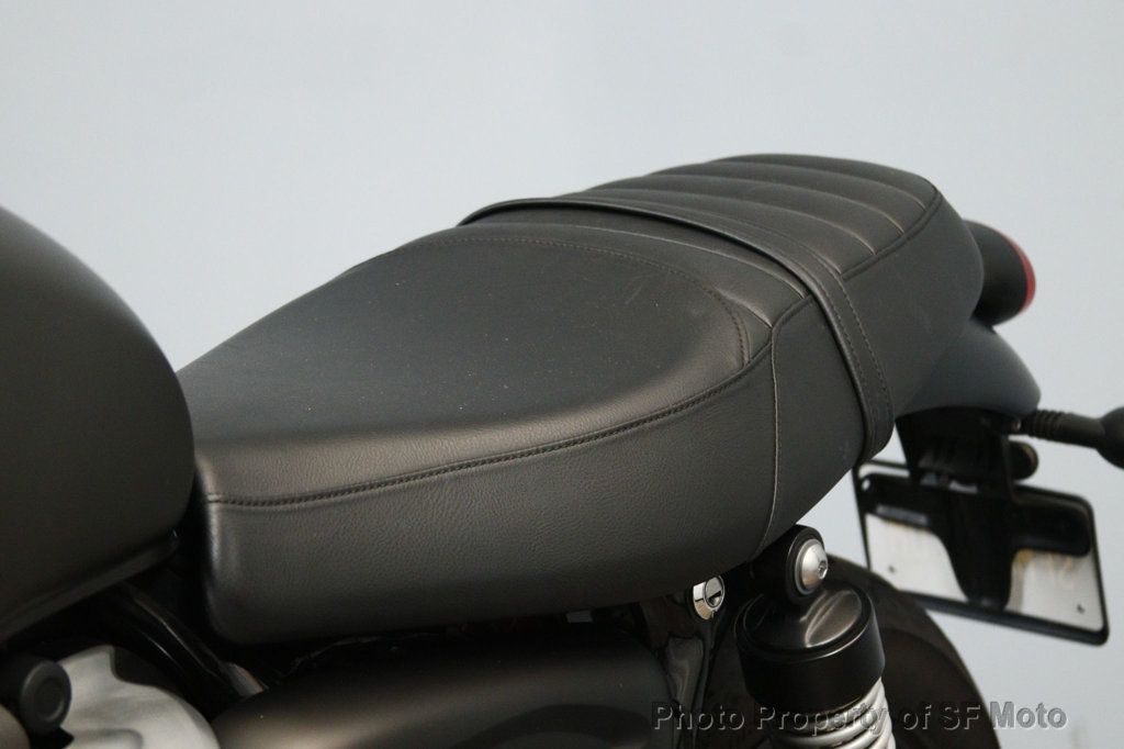 2022 Triumph Street Twin One Owner, 2487Miles - 23032257 - 41