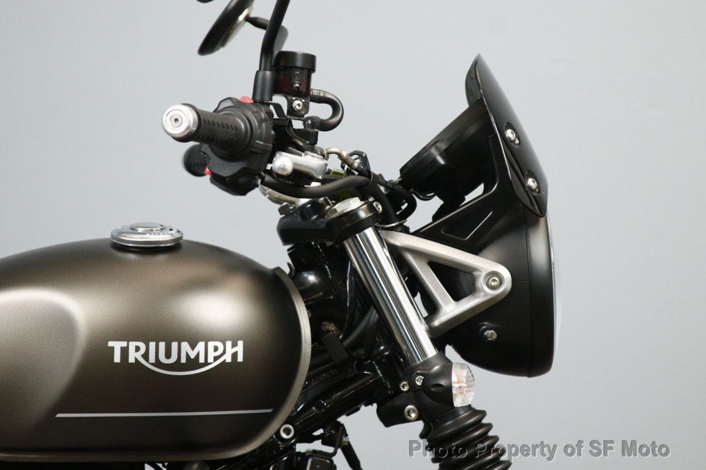 2022 Triumph Street Twin One Owner, 2487Miles - 23032257 - 7