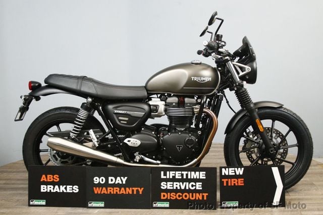 2022 Triumph Street Twin SALE PENDING - 23032257 - 4