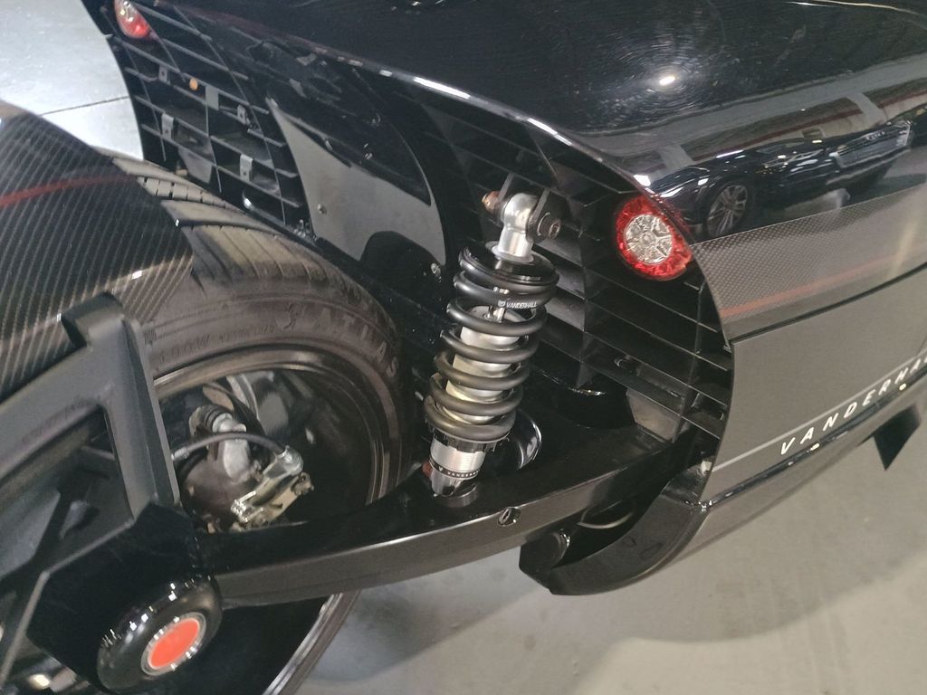2022 Vanderhall Carmel Roadster 4197 Miles - 23014172 - 21