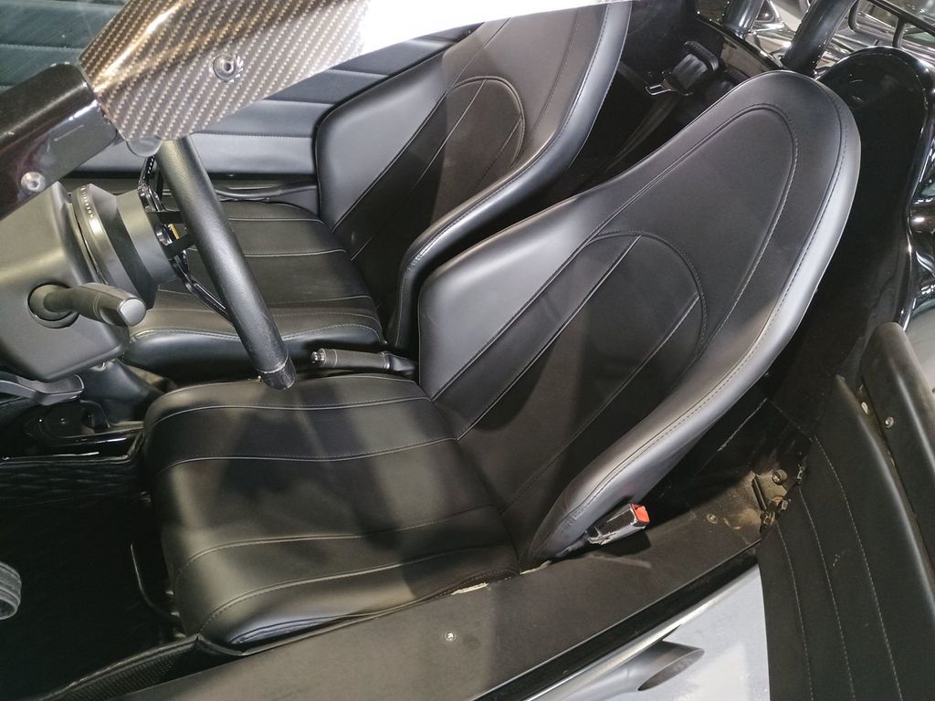 2022 Vanderhall Carmel Roadster 4197 Miles - 23014172 - 32