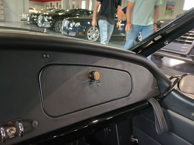 2022 Vanderhall Carmel Roadster 4197 Miles - 23014172 - 44