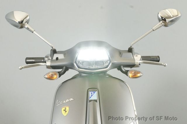 2022 Vespa Sprint 150 Racing Sixties Timeless Style, Modern Performance - 22614996 - 22