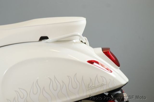 2022 Vespa Sprint Sport 150 Justin Bieber X FACTORY DEMO - 22701172 - 10