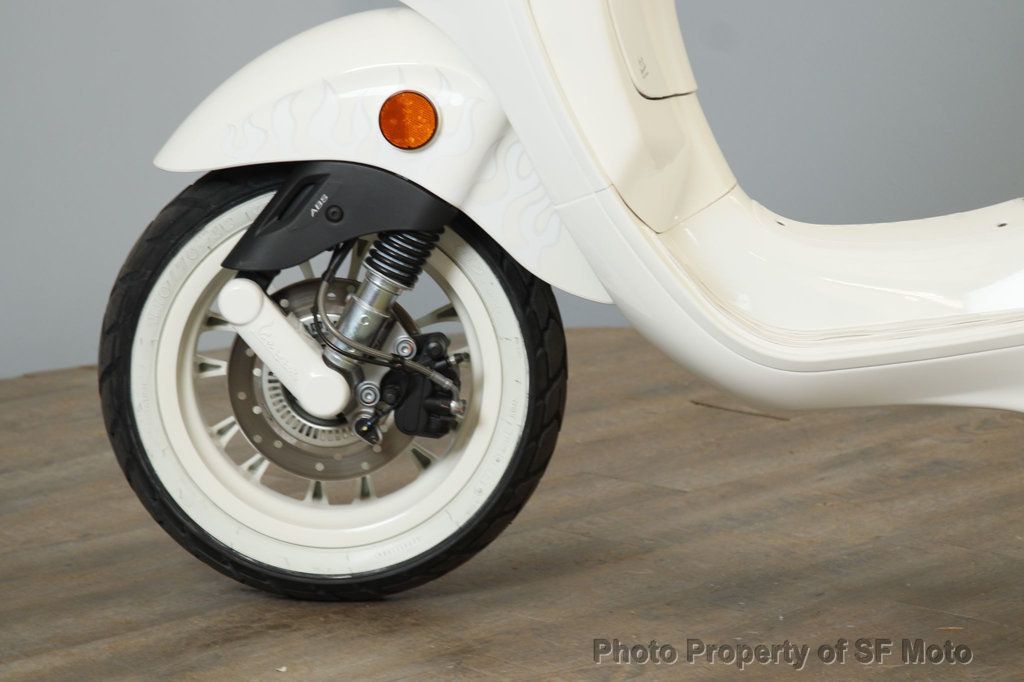 2022 Vespa Sprint Sport 150 Justin Bieber X FACTORY DEMO - 22701172 - 12