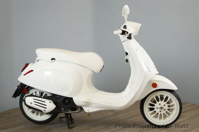 2022 Vespa Sprint Sport 150 Justin Bieber X INVENTORY-CLEARANCE - 22701172 - 2