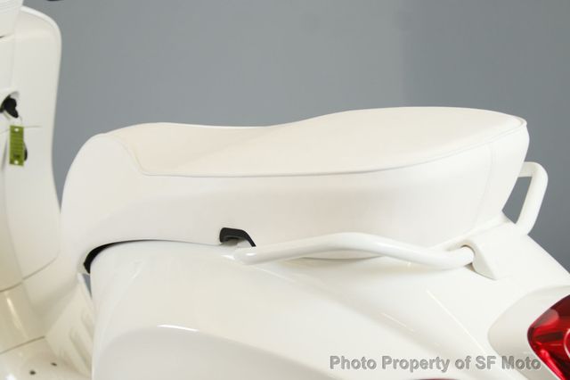 2022 Vespa Sprint Sport 150 Justin Bieber X INVENTORY-CLEARANCE - 22701172 - 33