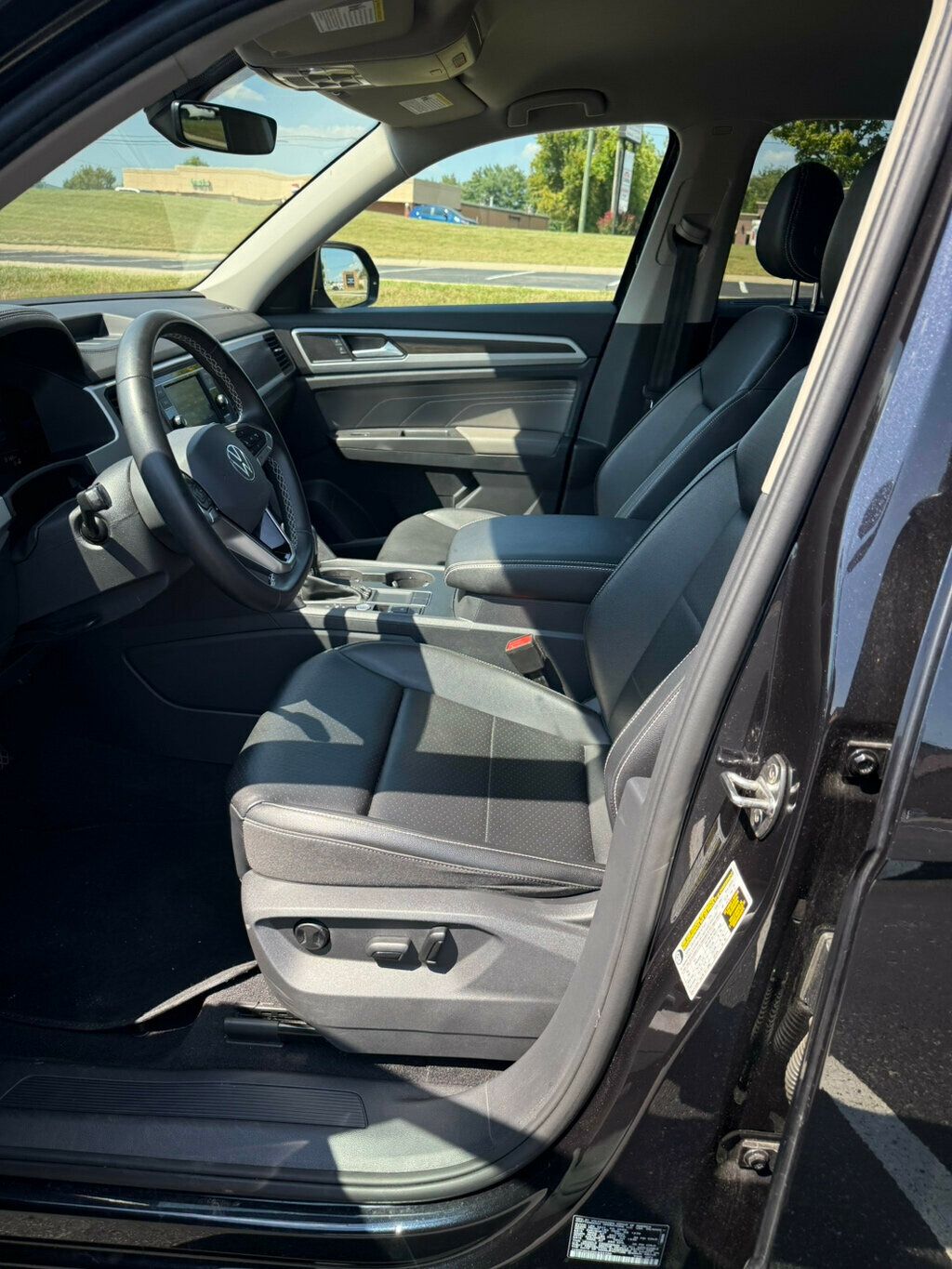 2022 Volkswagen Atlas SE photo 10