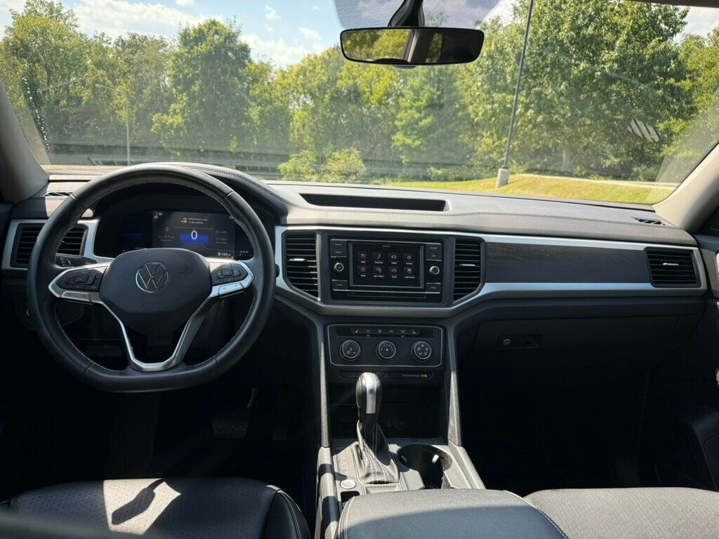 2022 Volkswagen Atlas SE photo 12