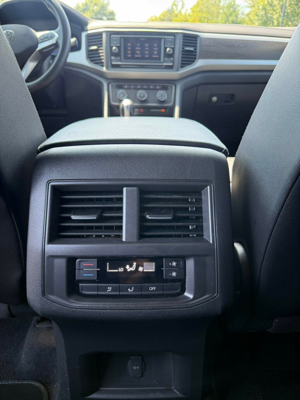2022 Volkswagen Atlas SE photo 22