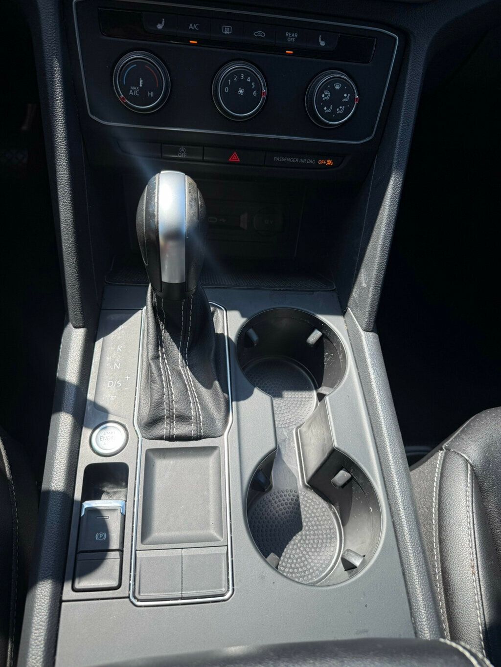 2022 Volkswagen Atlas SE photo 24