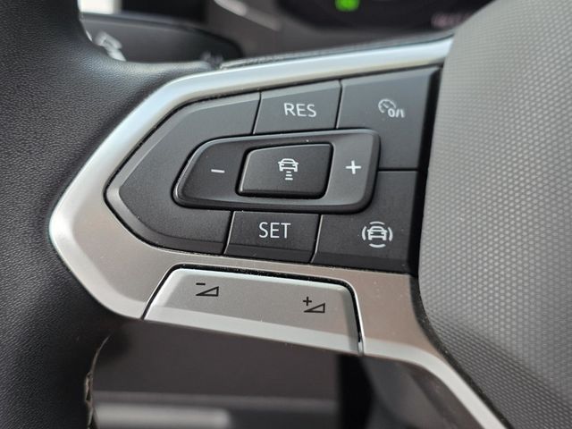 2022 Volkswagen Atlas 2.0T SE w/Technology FWD - 23075404 - 23