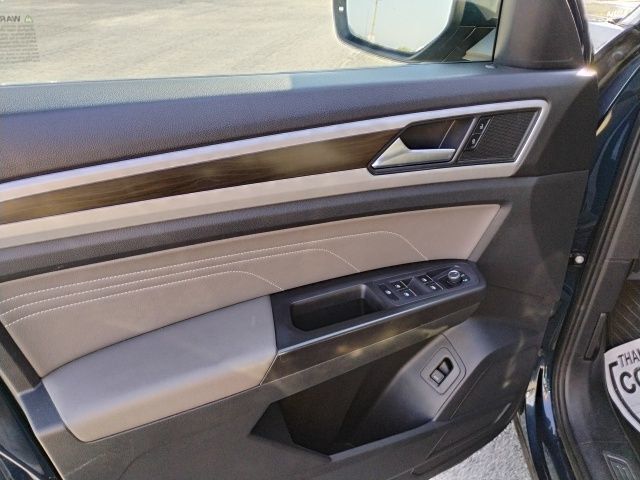 2022 Volkswagen Atlas 2.0T SE w/Technology FWD - 23057973 - 17
