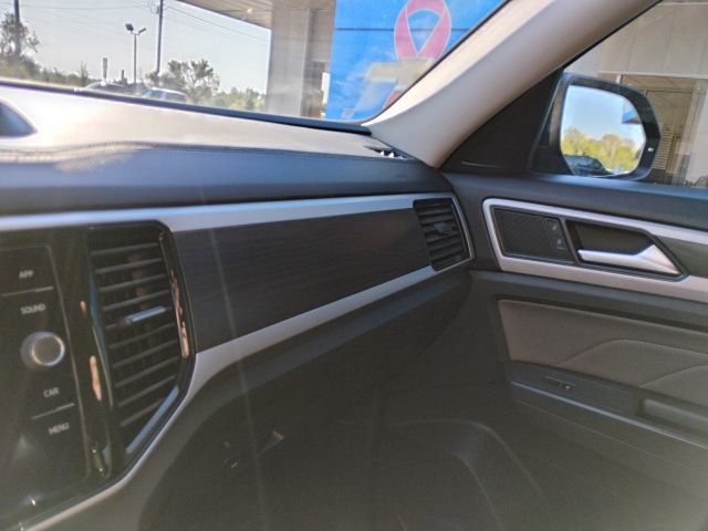 2022 Volkswagen Atlas 2.0T SE w/Technology FWD - 23057973 - 24