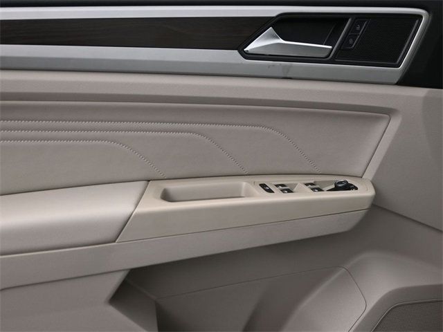 2022 Volkswagen Atlas 2.0T SE w/Technology FWD - 22945078 - 10