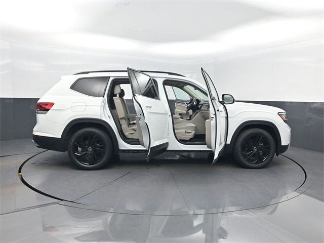2022 Volkswagen Atlas 2.0T SE w/Technology FWD - 22945078 - 36