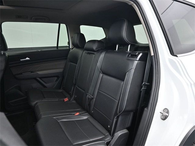 2022 Volkswagen Atlas SE Technology photo 9