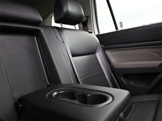 2022 Volkswagen Atlas SE Technology photo 17