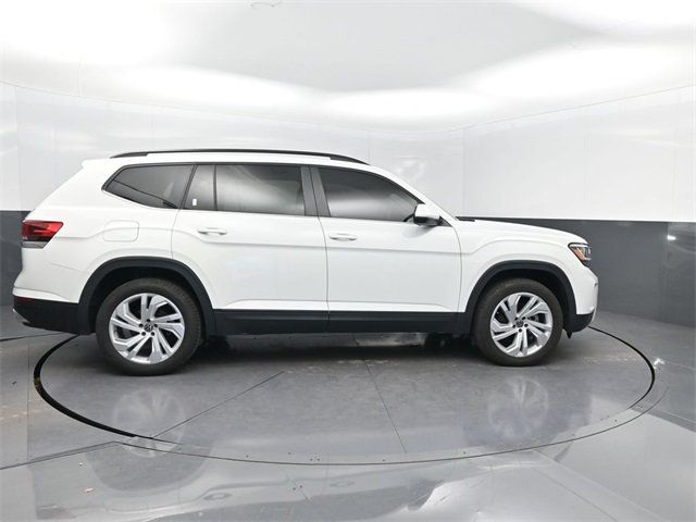 2022 Volkswagen Atlas SE Technology photo 29