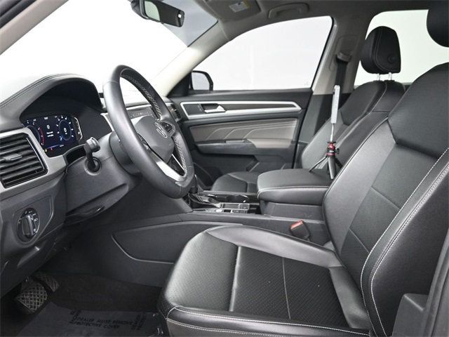 2022 Volkswagen Atlas SE Technology photo 6