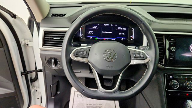 2022 Volkswagen Atlas 3.6L V6 SEL 4MOTION w/ Frameless Self-Dimming Rearview Mirror - 23028791 - 13