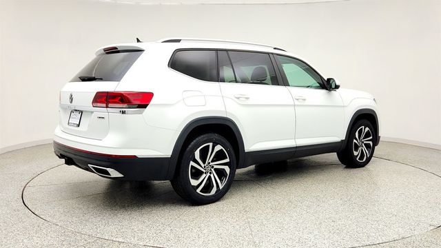 2022 Volkswagen Atlas 3.6L V6 SEL 4MOTION w/ Frameless Self-Dimming Rearview Mirror - 23028791 - 4