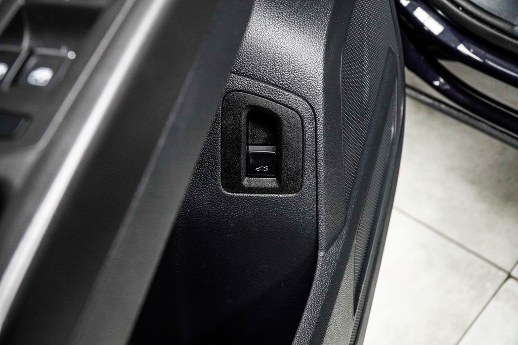 2022 Volkswagen Atlas V6 SEL Premium R-Line photo 30