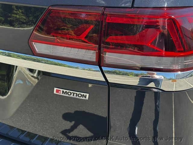 2022 Volkswagen Atlas 3.6L V6 SEL Premium R-Line 4MOTION,2ND-ROW DUAL CAPTAIN'S - 23075789 - 13