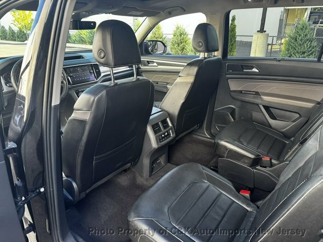 2022 Volkswagen Atlas 3.6L V6 SEL Premium R-Line 4MOTION,2ND-ROW DUAL CAPTAIN'S - 23075789 - 23