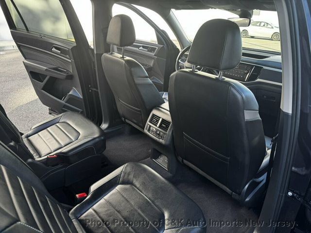 2022 Volkswagen Atlas 3.6L V6 SEL Premium R-Line 4MOTION,2ND-ROW DUAL CAPTAIN'S - 23075789 - 30